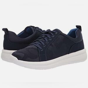 Clarks Women's Ezera Cloudsteppers Lace Sneaker, Dark Navy Camo Size - 12M.  NIB